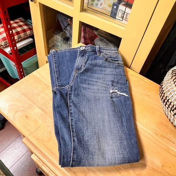 INC Denim Straight Leg Crop Jeans #YT23 - Picture 3 of 5